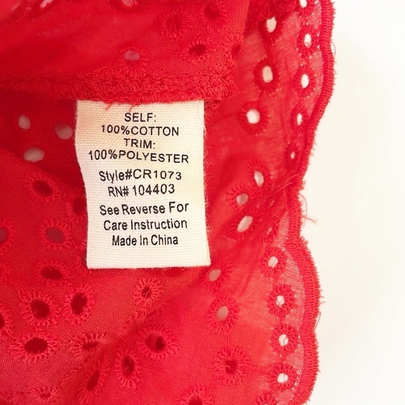 Sweet Wanderer fire red eyelet top - Picture 4 of 4